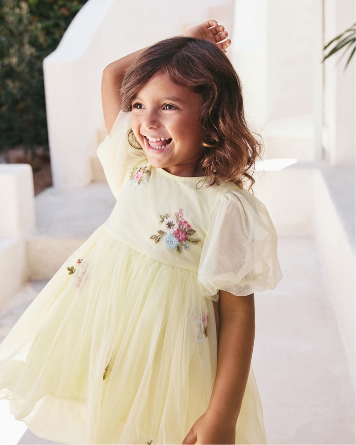 Girls' dresses