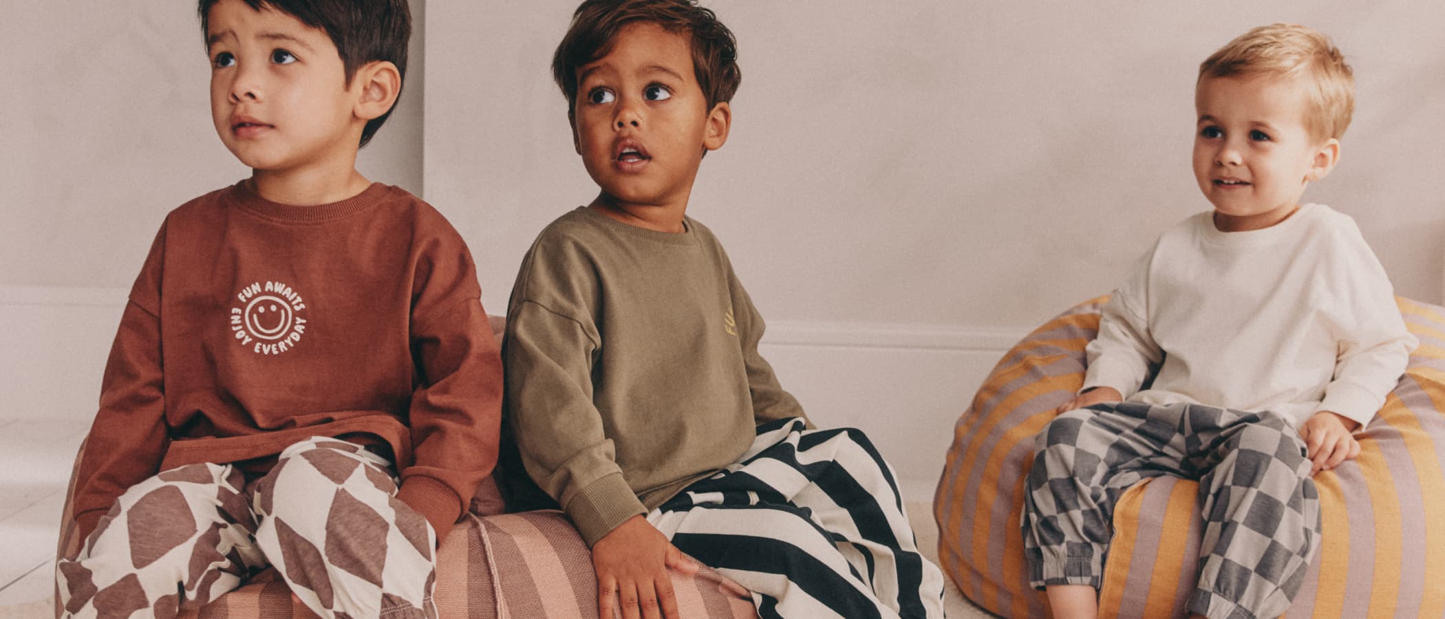 Kids' pyjamas