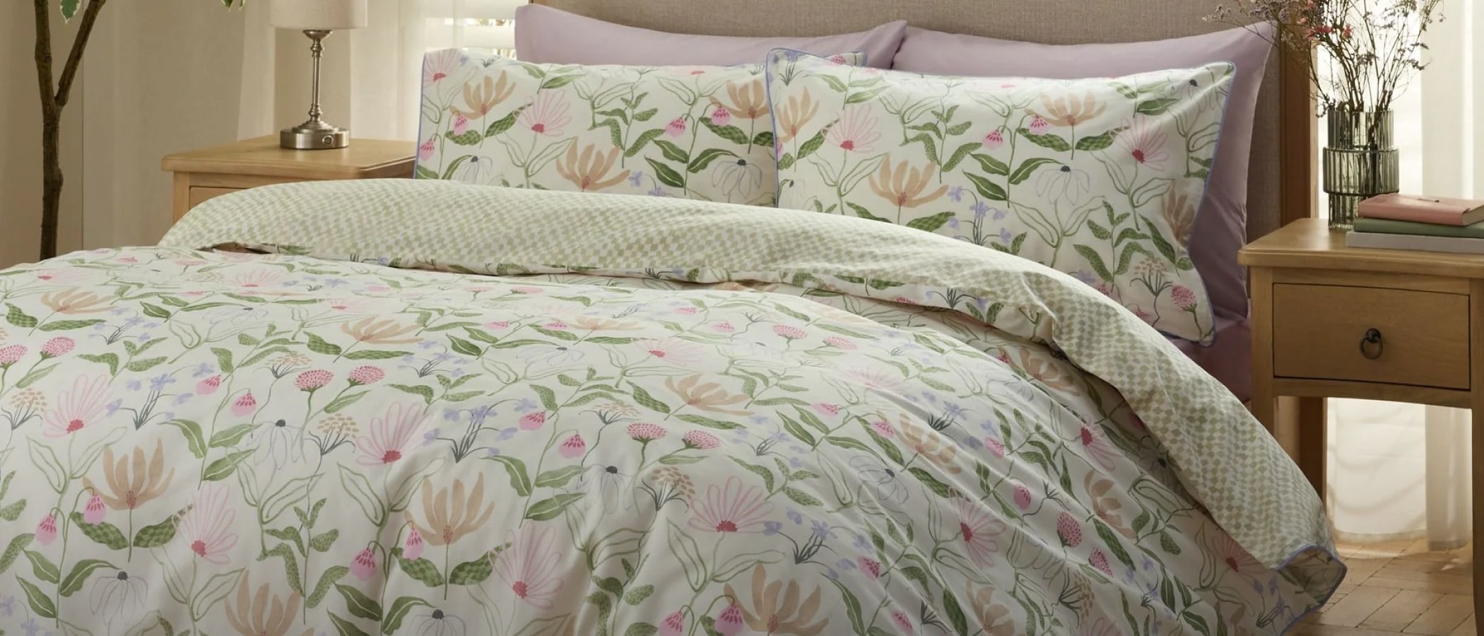 SPRING BEDDING