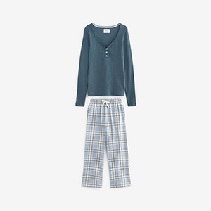 nightwear