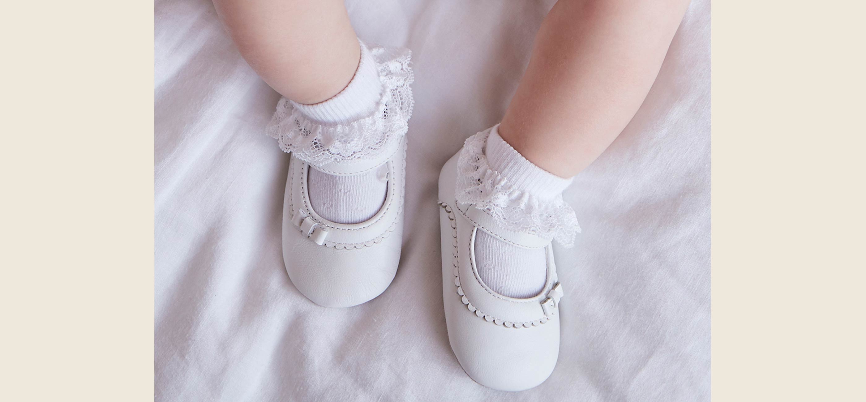 Girls Pram Shoes