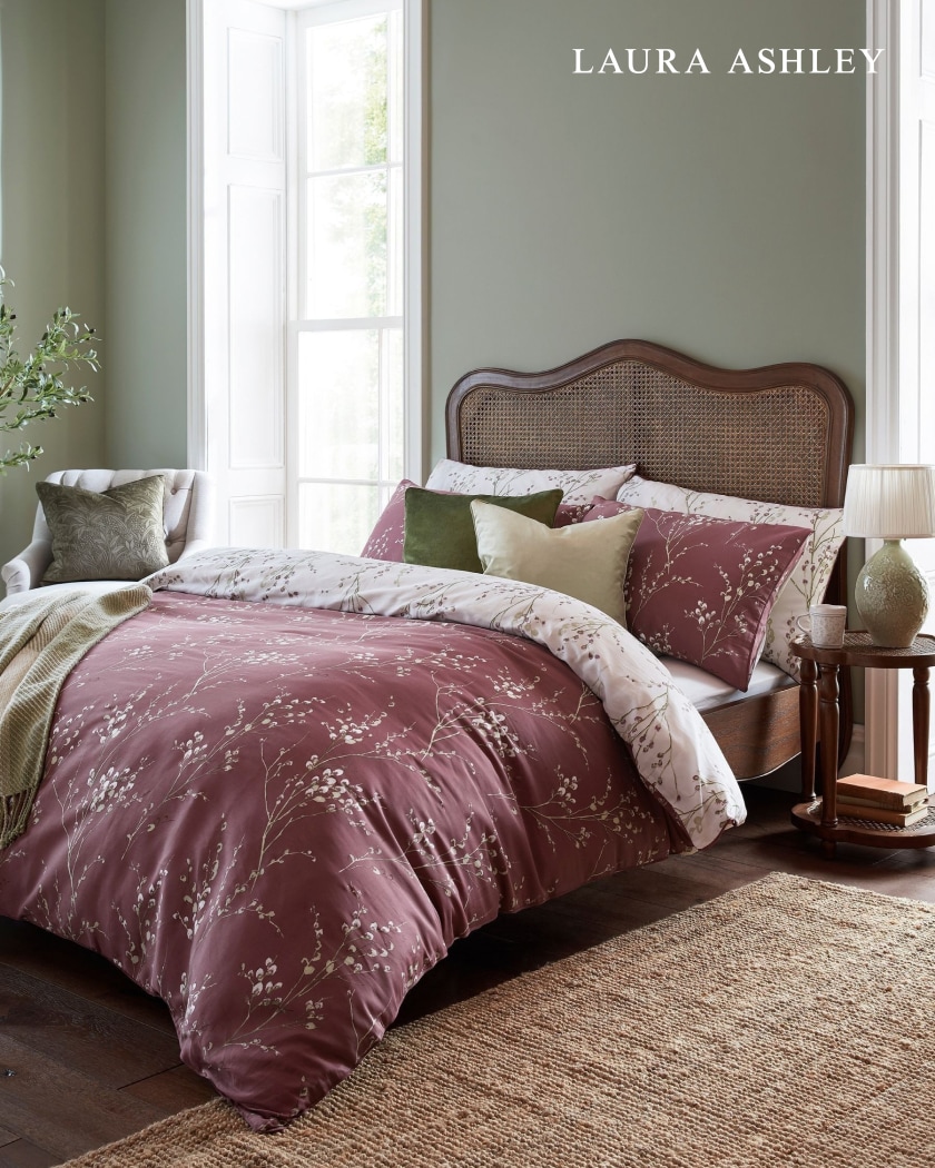 Laura Ashley (1)